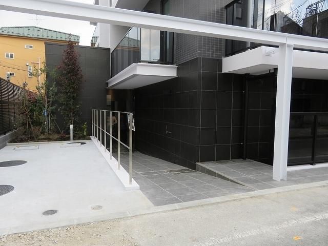 エントランス　★エントランス★