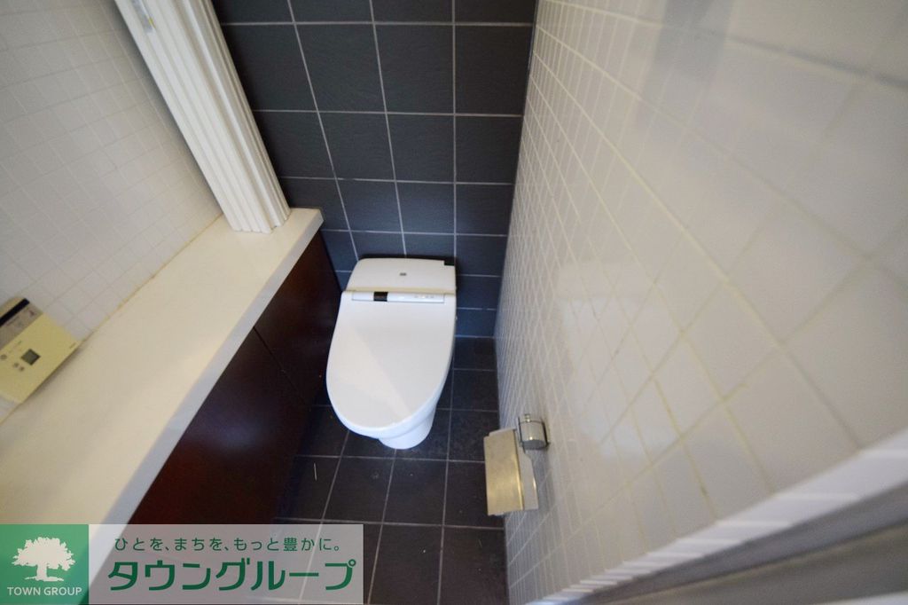 トイレ　※別部屋参考写真