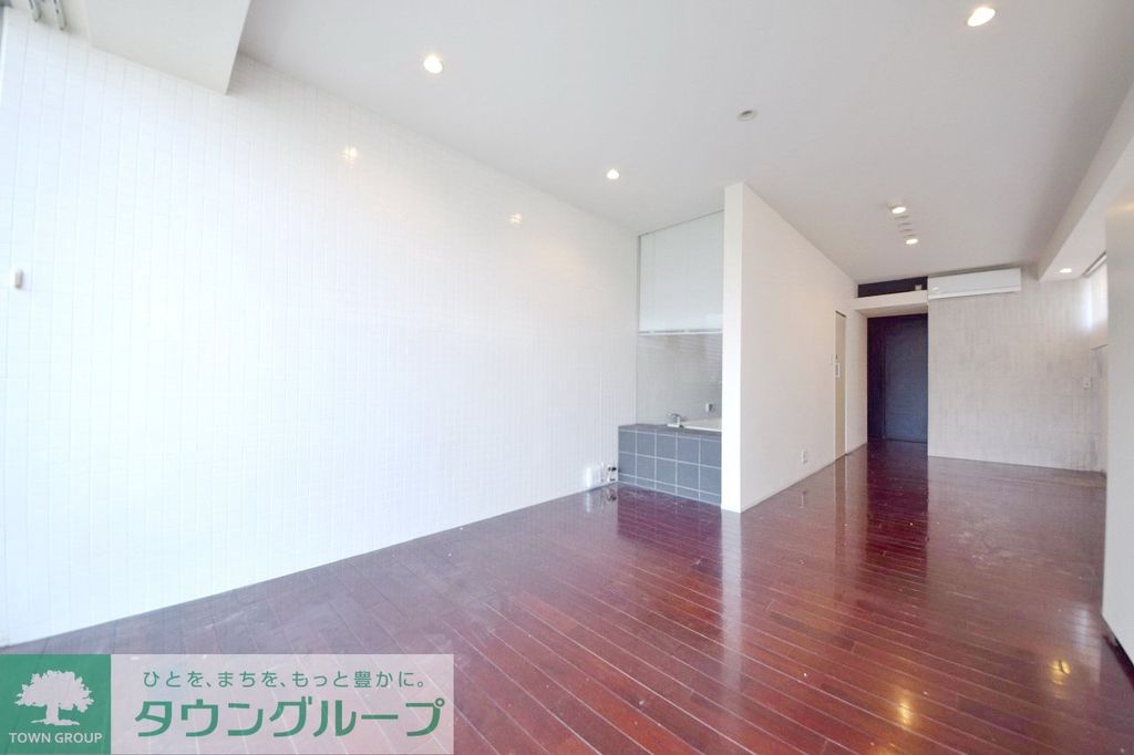居室・リビング　※別部屋参考写真