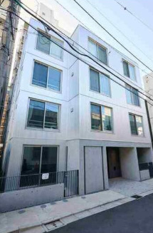 建物外観　落ち着いた雰囲気の外観です
