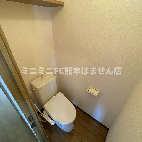 トイレ　※写真は別号室のものですので現状優先とさせていただきます