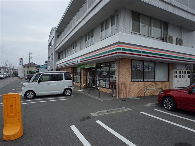 コンビニ　セブンイレブン 明石林崎店（コンビニ）まで718m