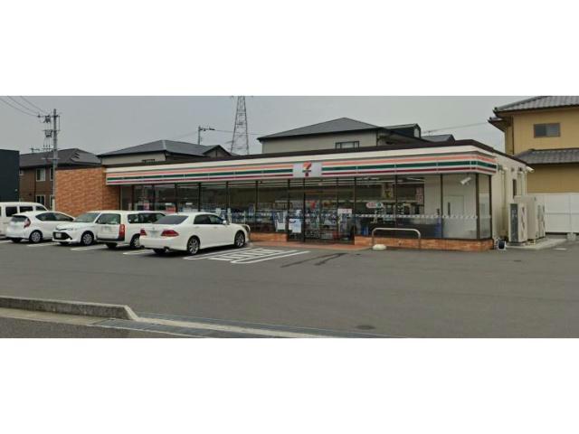 コンビニ　セブンイレブン伊予下吾川東店（コンビニ）まで367m