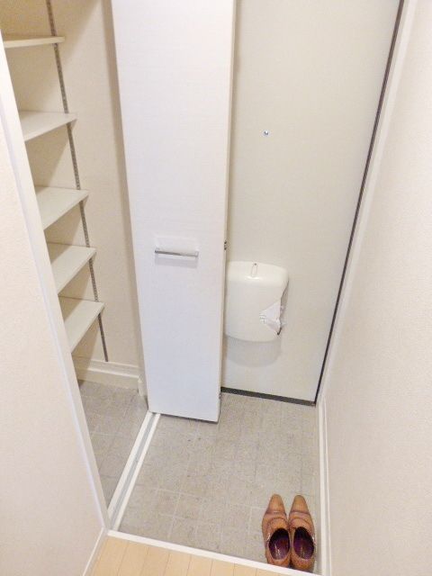 玄関　★お問い合わせはタウンハウジングまで★
