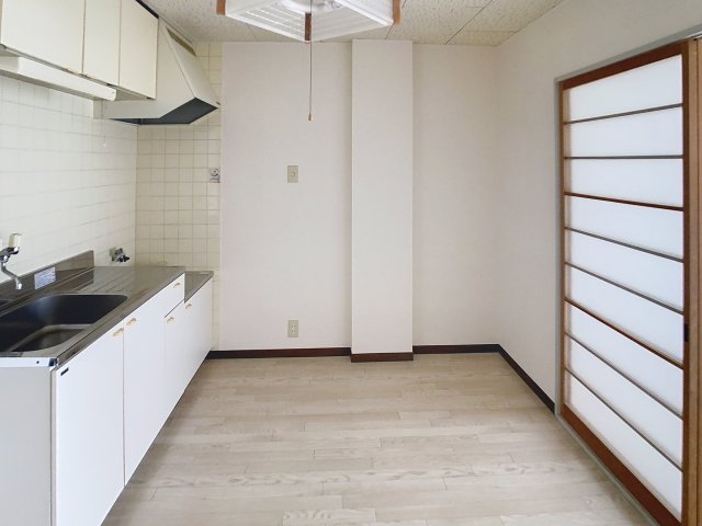 居室・リビング　※写真は空室の一室のものを使用しております、あくまで現況優先