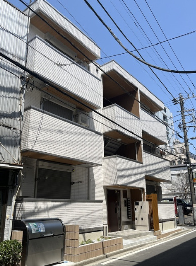 建物外観　WINGS