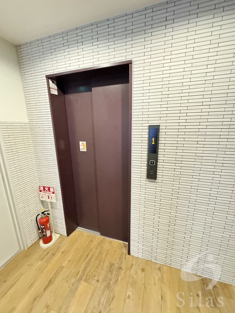 ロビー