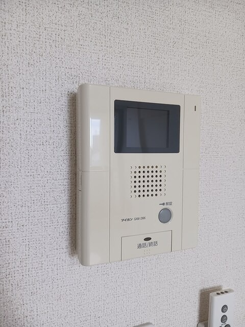 セキュリティ　来訪者の姿を確認できます。