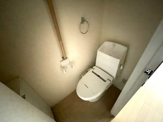 トイレ　※別部屋の写真です