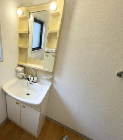 洗面設備　独立洗面台つきでおすすめです！
