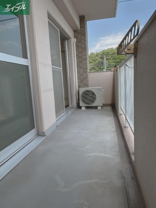 バルコニー　別のお部屋の写真です。実際とは異なります。