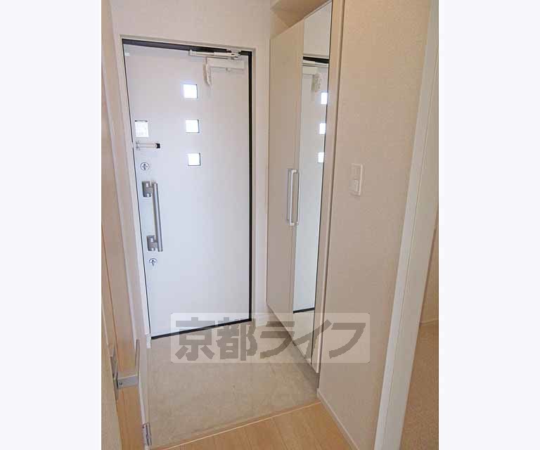 玄関　広め玄関です