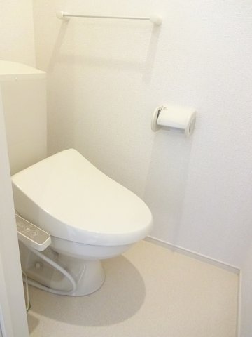 トイレ　シンプルで使いやすいトイレです