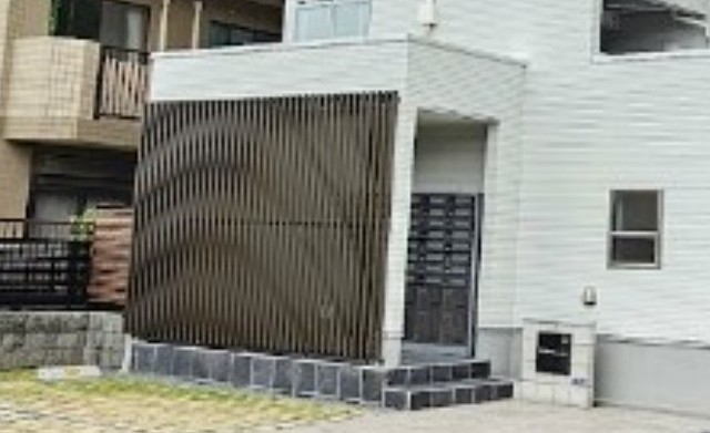 エントランス　エントランス部分