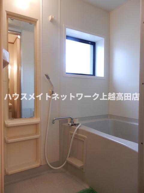 バス・シャワールーム　浴室