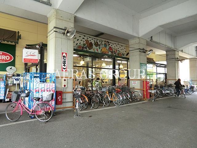 スーパー　ニューヤヒロ和泉多摩川店（スーパー）まで129m