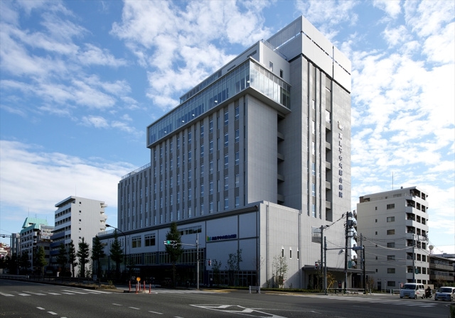 病院　医療法人社団明芳会高島平中央総合病院（病院）まで407m