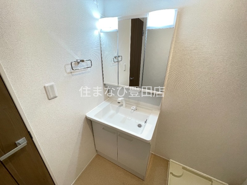 洗面設備　同型タイプ