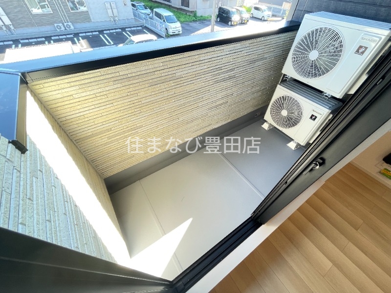 バルコニー　同型タイプ