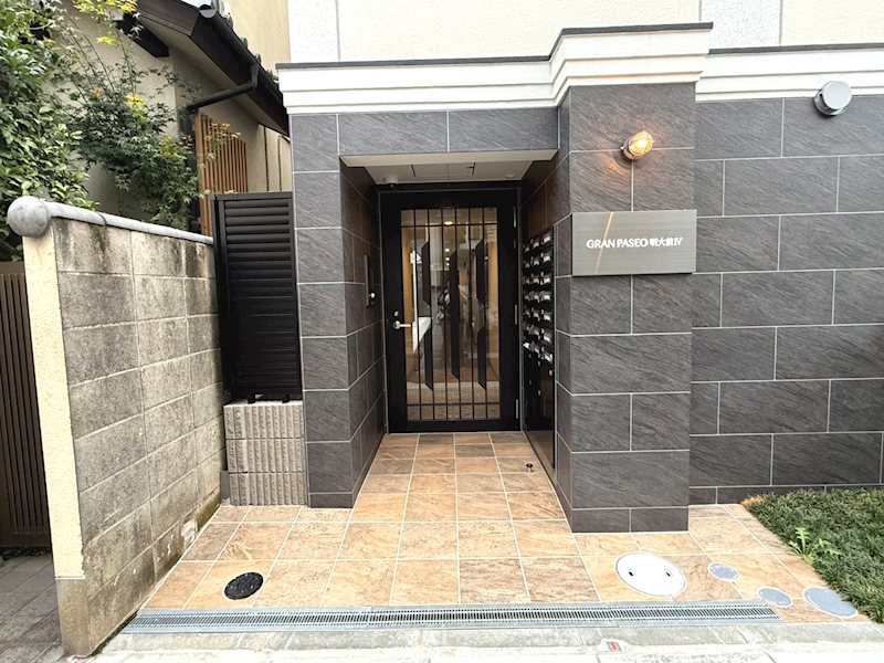 京王線 明大前駅 徒歩10分 4階建 築1年の外観写真