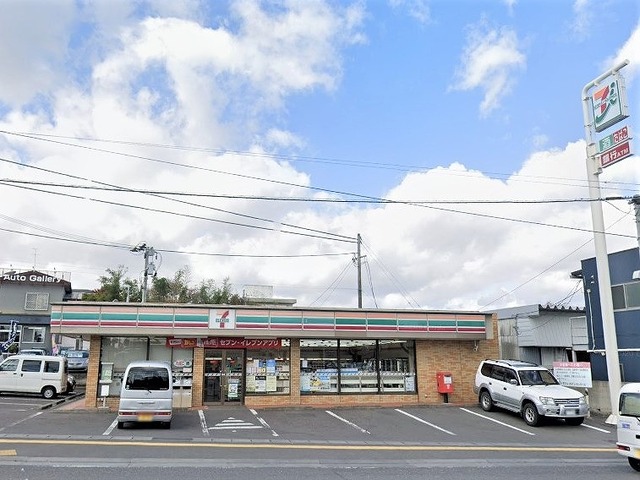コンビニ　セブンイレブン郡山笹川店（コンビニ）まで350m