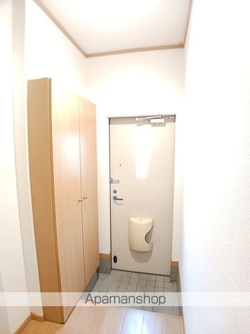 ＪＲ山陽本線 東福山駅 徒歩19分 2階建 築23年の玄関写真