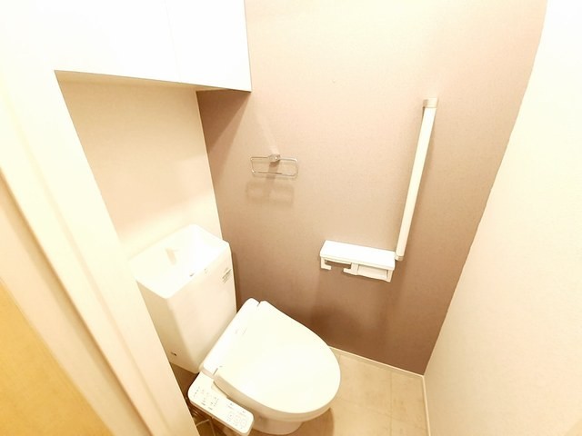 レ セレニタのトイレ写真