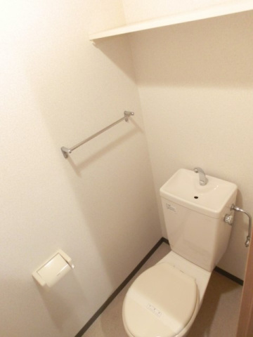 トイレ　※別部屋参考写真