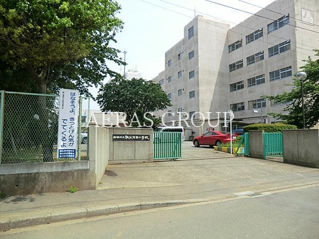 中学校　船橋市立飯山満中学校（中学校）まで849m
