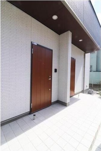 エントランス　毎日通るエントランスはこのようになっています