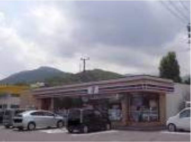 コンビニ　セブンイレブン小樽桂岡店（コンビニ）まで238m