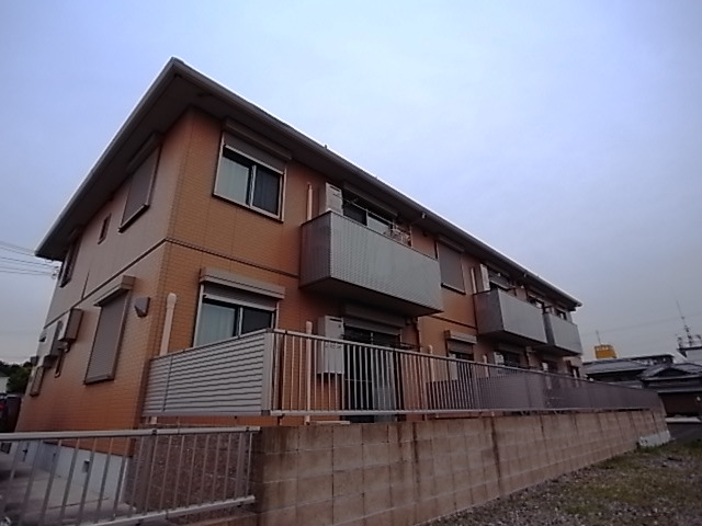 建物外観　ハウスメーカー施工の外観