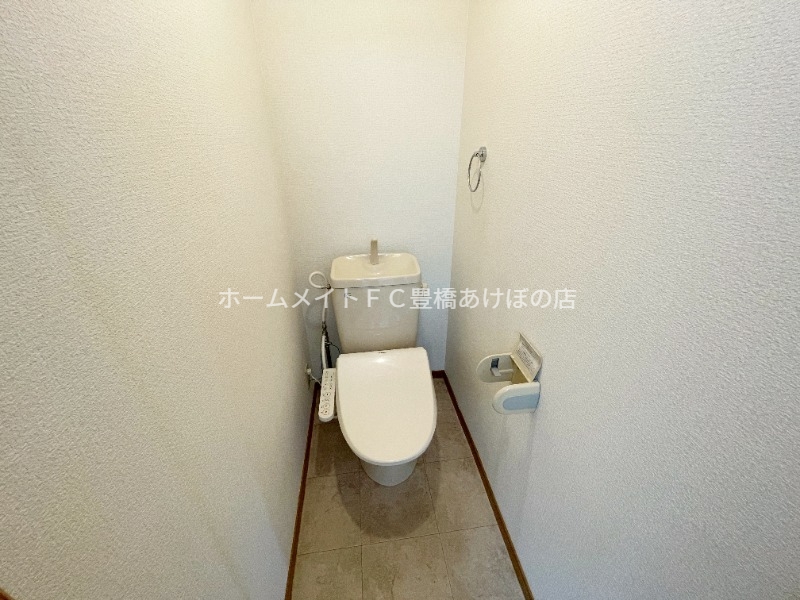トイレ　同型別部屋写真（反転）