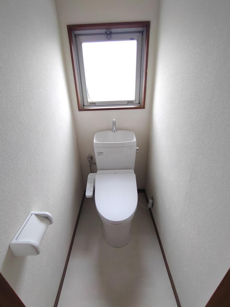 マンション志村のトイレ写真