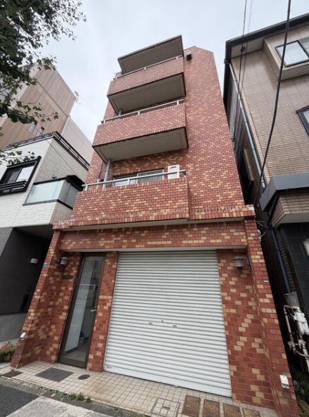 マンション志村の外観写真