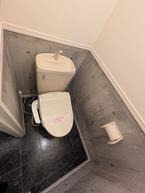 トイレ　★過去募集時の写真です。温水洗浄便座