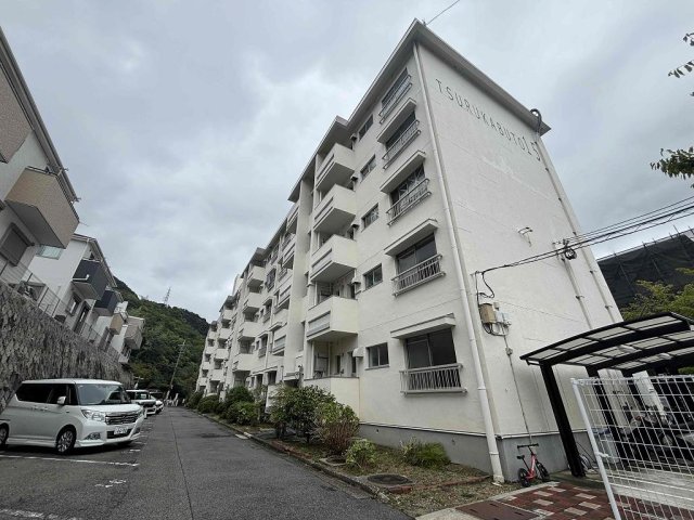 鶴甲コーポ15号館の外観写真