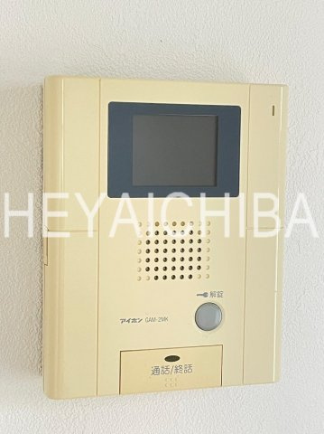 セキュリティ　モニター付きインターホン
