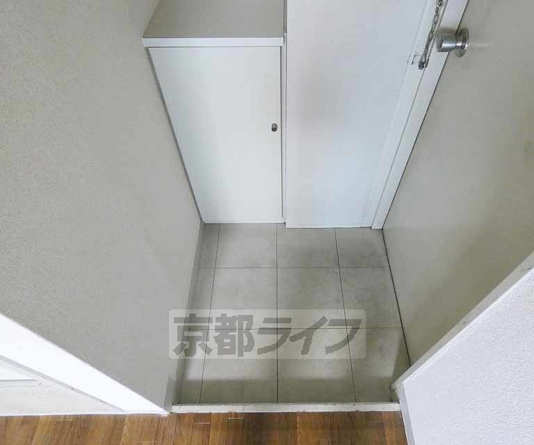 玄関　スペースが広いです