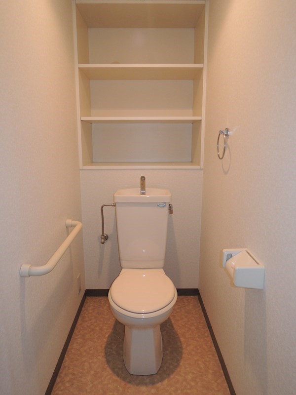 エテルノ神戸のトイレ写真