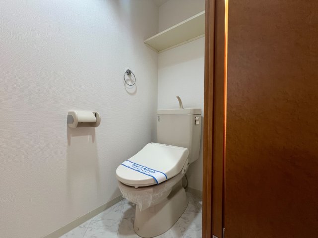 トイレ　トイレもきれいです