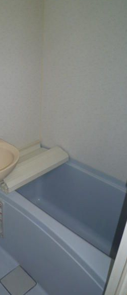 ヒコタビルの風呂写真