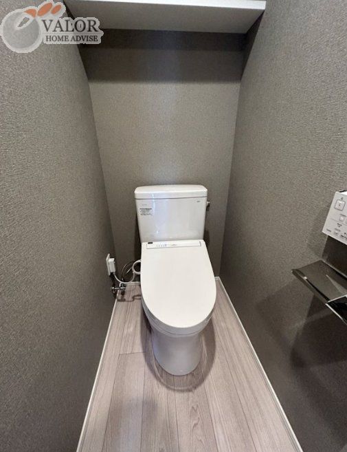 ＪＲ京浜東北線 石川町駅 徒歩6分 10階建 築3年のトイレ写真