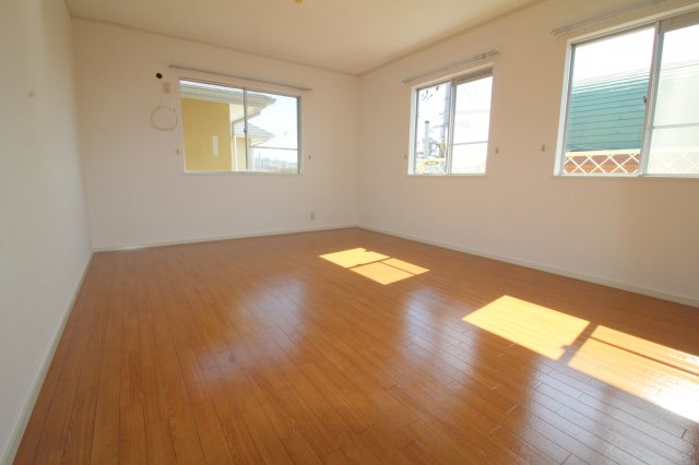 その他部屋・スペース　落ち着いて過ごせるお部屋なので、寝室にいかがでしょうか