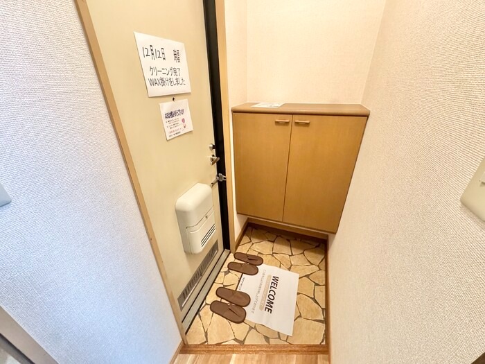 玄関　図面と現状に相違がある場合には現状を優先