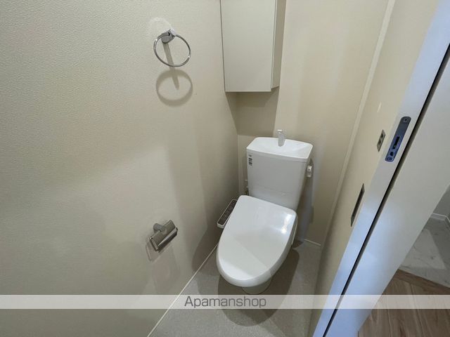 ＪＲ埼京線 赤羽駅 徒歩9分 3階建 築3年のトイレ写真