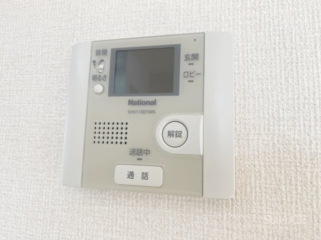 セキュリティ　モニター付きインターホン！