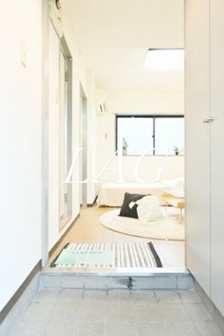 玄関　玄関です。