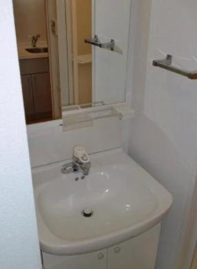 洗面設備　※他のお部屋の参考写真です。