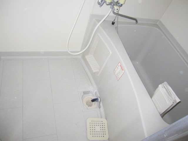 バス・シャワールーム　バス